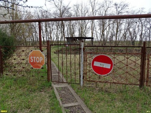 Земли лесного фонда в х.Ленина (Краснодар) незаконно огорожены