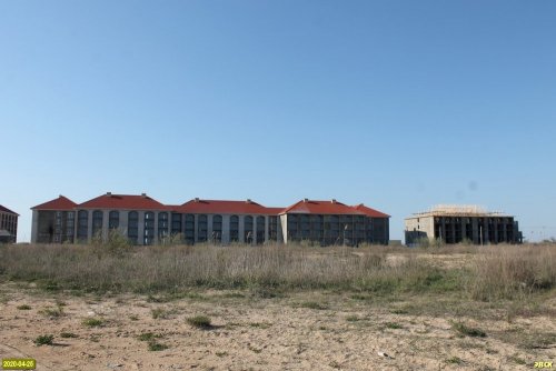 Незаконная гостиница в ООПТ Анапская пересыпь