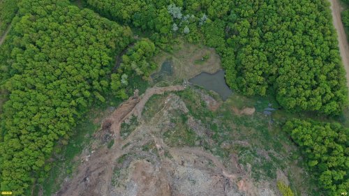 С трёх сторон городская свалка ТБО в Горячем Ключе никак не огорожена