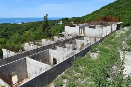 Строительство ЖК "Море Парк" в Агрийском заказнике (пос.Ольгинка) признано незаконным и остановлено