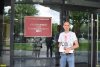 Роман Любименко у здания Арбитражного суда Краснодарского края