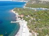Строения отеля-ресторана "Форт-Утриш" расположены в береговой полосе черного моря