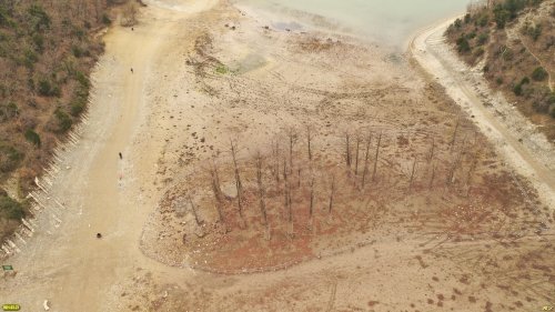 Кипарисовое озеро в Сукко необычайно обмелело в зимнее время