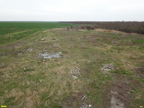 Закрытая свалка в Теучежском районе лишь присыпана землёй