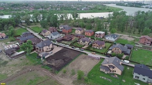 Застройка Зелёного острова (юридически - аул Козет в Адыгее, фактически - Краснодар)