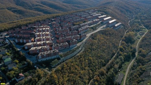 Жилой комплекс "Парковый" в Новороссийске - гетто для малоимущих, выросшее на месте уничтоженного девственного леса