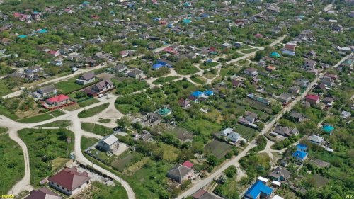 Зелёная зона по ул.Коммунистической в пос.Верхнебаканский: (дополнительная 2)