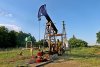 Нефтекачка у границы Урочища Горки