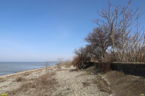 Перспективная ООПТ Мыс Любви с запада ограничена берегом Азовского моря