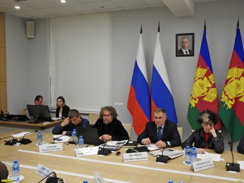 Представители общественности и научного сообщества