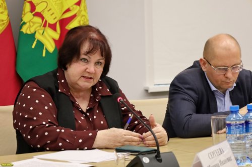 Говорит председатель Краевого совета Краснодарской краевой общественной организации ВООП Сергеева М.И.