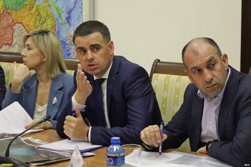 Говорит глава МО Темрюкский район Бабенков Ф.В.