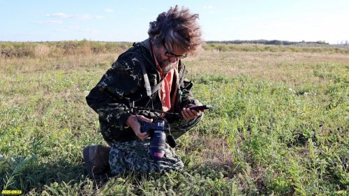 Координатор ЭВСК А.Рудомаха на обследовании перспективной ООПТ Бондаренковский курган с участками степи