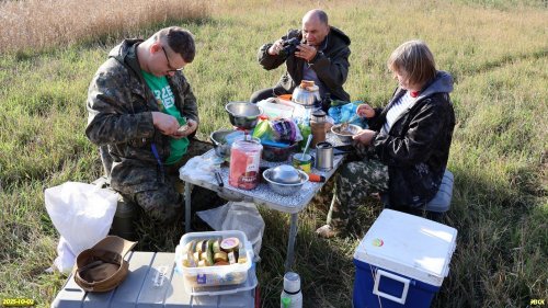 Обед на территории перспективной ООПТ Восточненский берег Сосыки