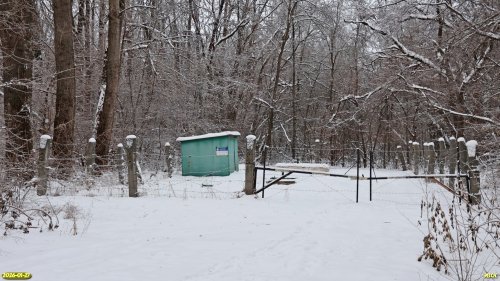 Огороженная территория Водоканала рядом с перспективной ООПТ Ачкасовская роща
