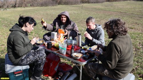 Обед на территории перспективной ООПТ Восходный дубняк