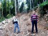Участники рейдовой группы общественных инспекторов - Игорь Коротков и Юрий Воровской