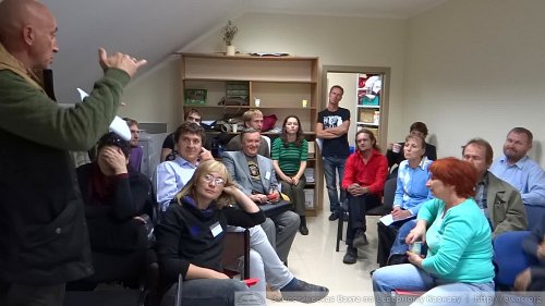 Во время дискуссии относительно допустимой степени сотрудничества ЭВСК с политическими партиями