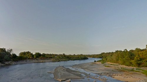 Река Белая в районе поселка Верхневеденеевский