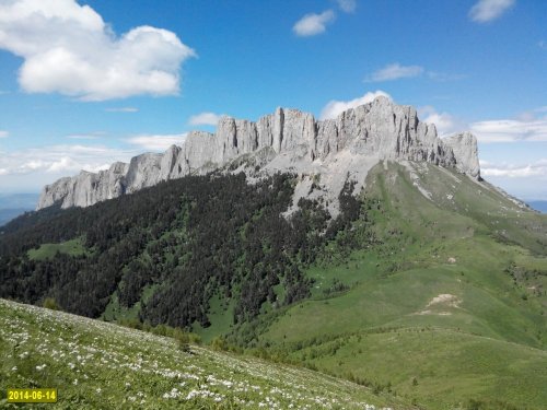 Гора Большой Тхач