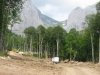 Зона дорожно-строительных работы в долине ручья Водопадистый